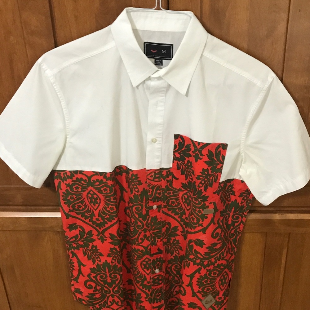 Made In Secret short sleeve button down worn once